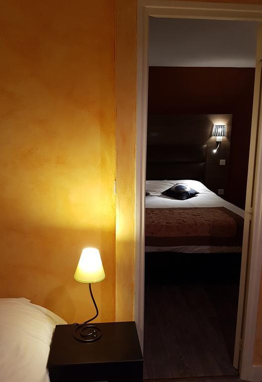 Hotel Logis Deshors-Foujanet Chamboulive Exteriér fotografie